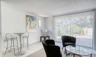 House in Cote D'azur With Private Pool