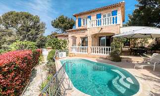 House in Cote D'azur With Private Pool