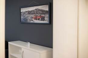 Central Studio Apartments