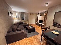 Central Studio Apartments
