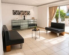 Pasiphae Self Hotel