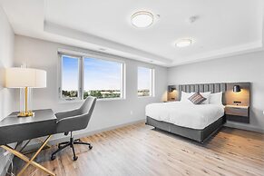 Skye Hotel & Residences, BW Signature Collection