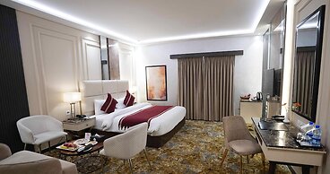 Best Western Plus Grand Hotel Multan