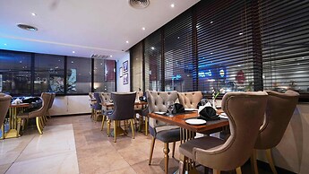Best Western Plus Grand Hotel Multan