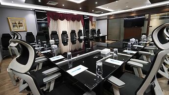 Best Western Plus Grand Hotel Multan