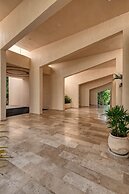 Artra - modern comfort with pool