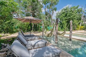 Artra - modern comfort with pool