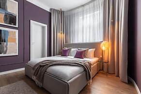 Contemporary Aparthotel 2BR Flats