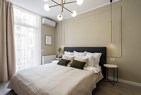 Contemporary Aparthotel 2BR Flats