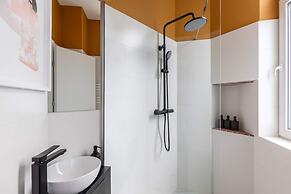 Contemporary Aparthotel 2BR Flats