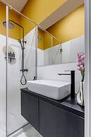 Contemporary Aparthotel 2BR Flats