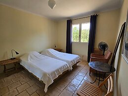 Inviting Holiday Home in Pierrerue