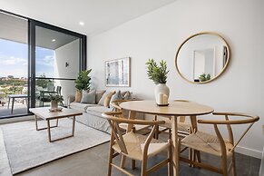 Chic 1-bed Escape in Fremantle With Parking