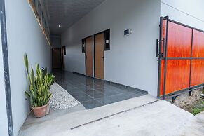 ELBA Guesthouse Near UNNES by ARBA