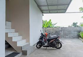 ELBA Guesthouse Near UNNES by ARBA