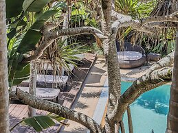 Beachfront Bali Resort Kingscliff 1212