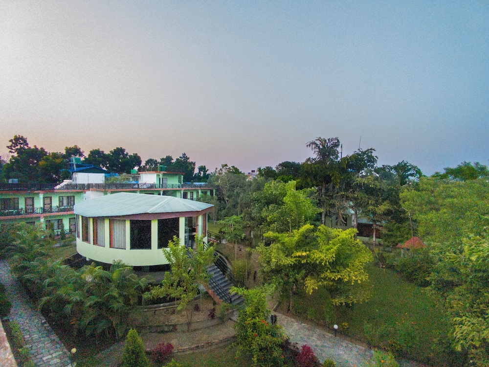 Chitwan Mother Nature Resort