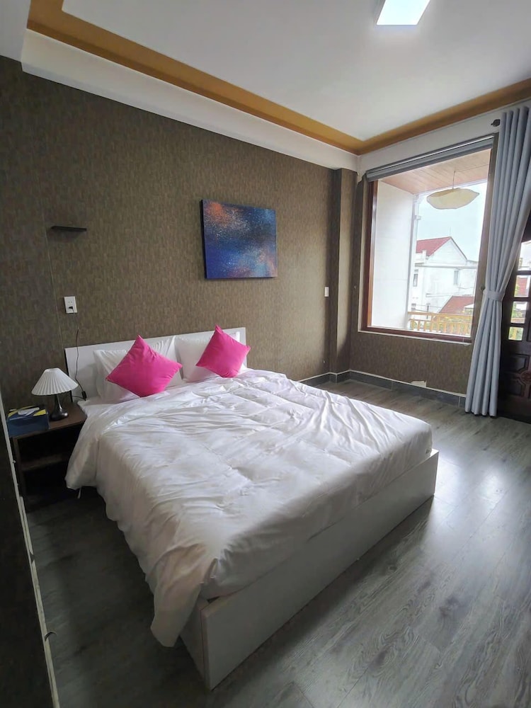 Royal Hotel & Spa Hoi An