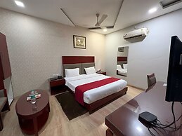 Grand Basant Ambikapur