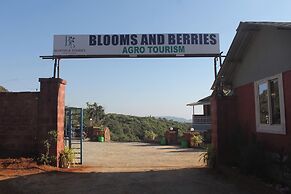 BLOOMS AND BERRIES AGRO TOURISM