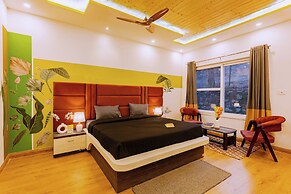 The Hosteller Lansdowne