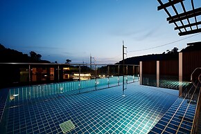 Kamala Falls 3BR Seaview w Private Pool