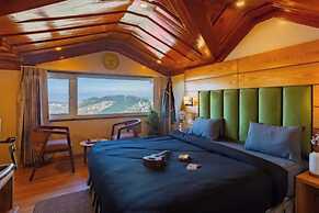 The Hosteller Shimla Valley View