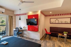 The Hosteller Bam Rishikesh