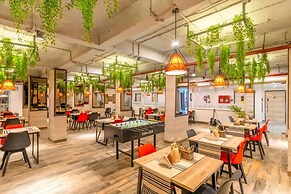 The Hosteller Bam Rishikesh