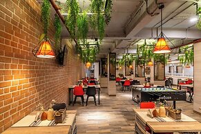 The Hosteller Bam Rishikesh