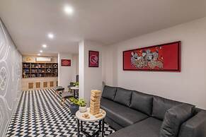 The Hosteller Bam Rishikesh