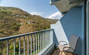 The Hosteller Bam Rishikesh