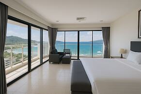 Patong Beachfront Tower 3 BR Penthouse