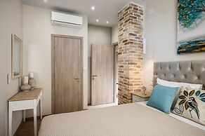 Petite Palace by Konnect, Old Corfu Town