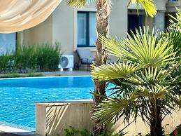 Menada Aphrodite Green Apartments