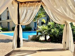 Menada Aphrodite Green Apartments