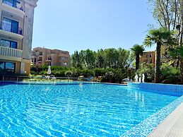 Menada Aphrodite Green Apartments