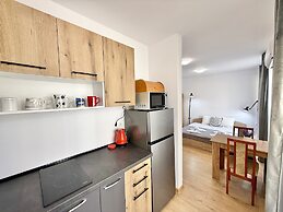 Menada Aphrodite Green Apartments