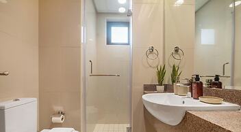 Manzil - 4BR Villa with Private Garden