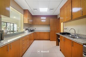 Manzil - 4BR Villa with Private Garden