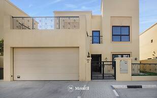 Manzil - 4BR Villa with Private Garden