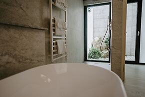 Arua Private Spa Villas