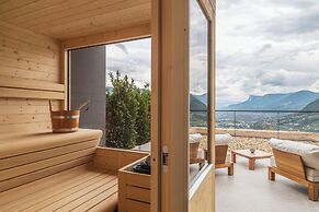 Arua Private Spa Villas