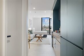 Modern Studio in Fremantle With Stunning Rooftop