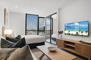 Modern Studio in Fremantle With Stunning Rooftop