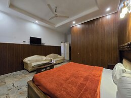 Hotel Divshikha