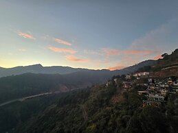 Hotel Divshikha
