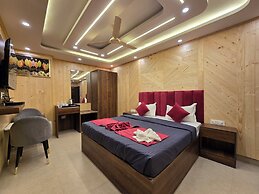 Hotel Divshikha