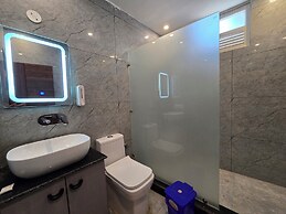 Hotel Divshikha