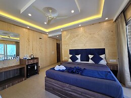 Hotel Divshikha